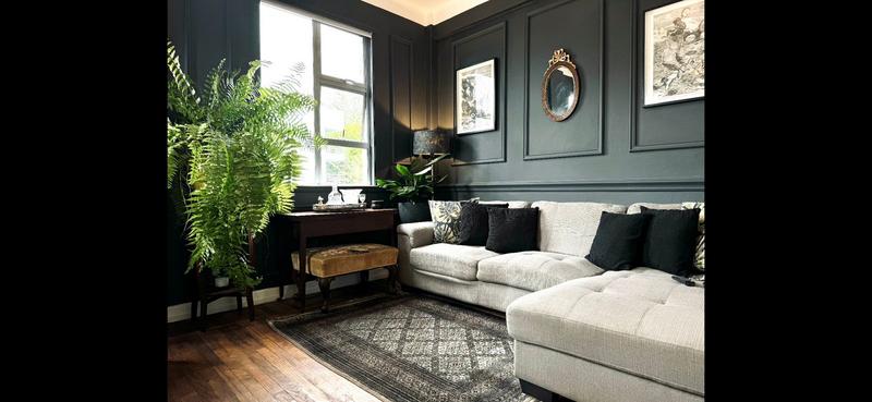 1 Bedroom Property for Sale in Sea Point Western Cape